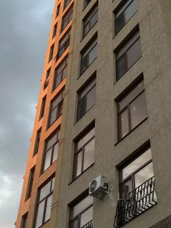 5-к кв. Кабардино-Балкария, Нальчик ул. Атажукина, 2/2 (218.1 м) - Фото 1