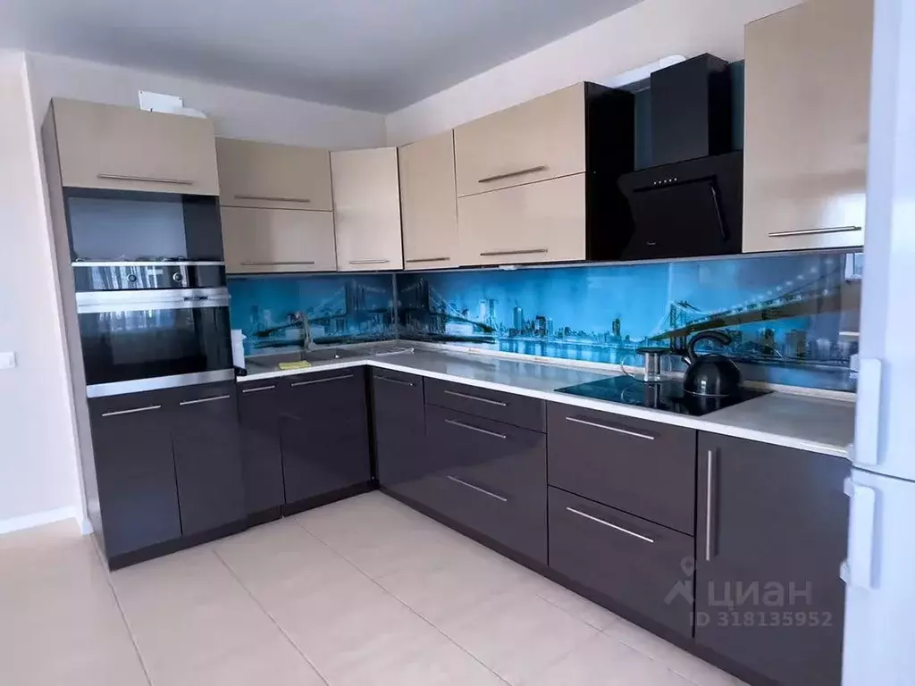 Квартира, 3 комнаты, 94.9 м - Фото 0