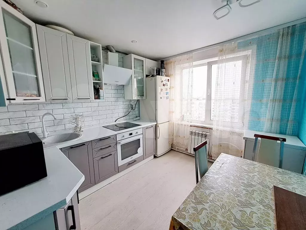 2-к. квартира, 50 м, 9/9 эт. - Фото 1