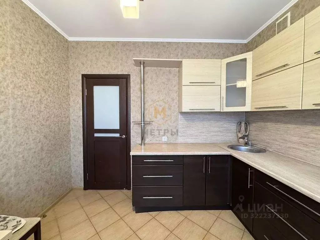 2-к кв. Белгородская область, Белгород ул. Челюскинцев, 17в (55.6 м) - Фото 2