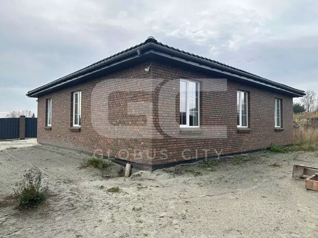 Дом в Брянская область, Брянск Большое Полпино пгт, ул. Шмидта, 37 ... - Фото 1