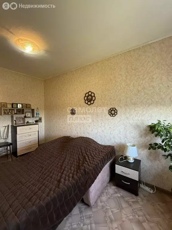 3-комнатная квартира: Волгоград, улица Кирова, 123 (60.7 м) - Фото 0