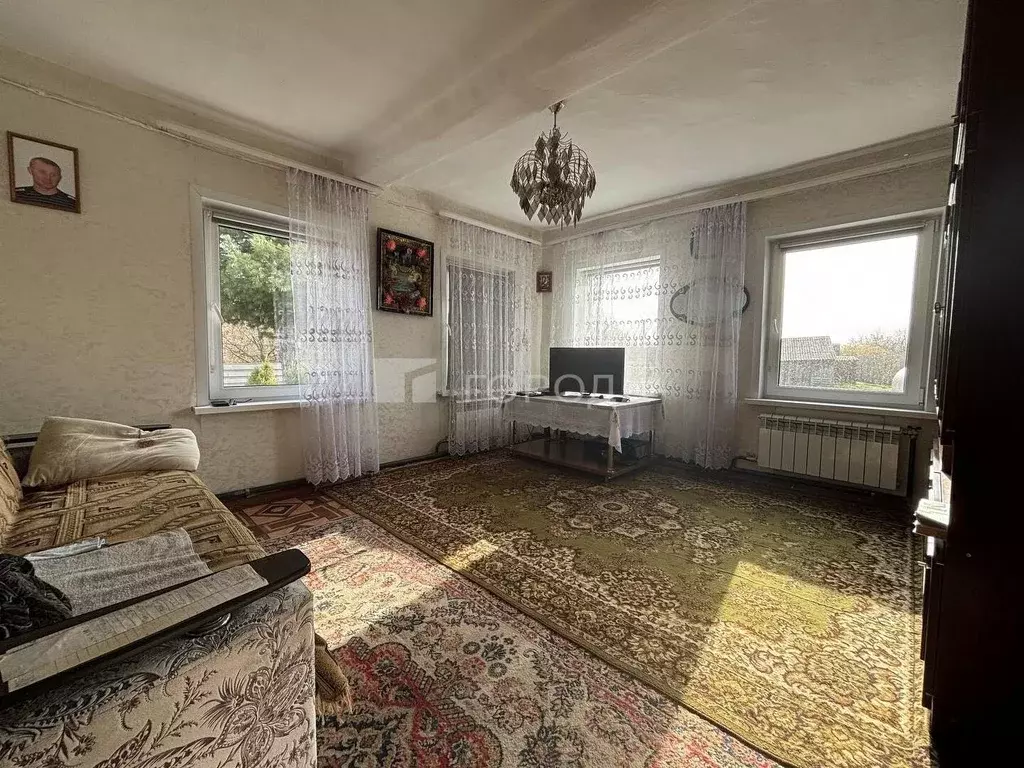 Дом в Кемеровская область, Новокузнецкий муниципальный округ, пос. ... - Фото 1