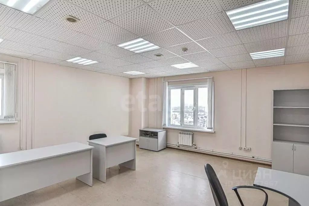 Офис в Сахалинская область, Южно-Сахалинск Южно-Сахалинская ул., 17А ... - Фото 1