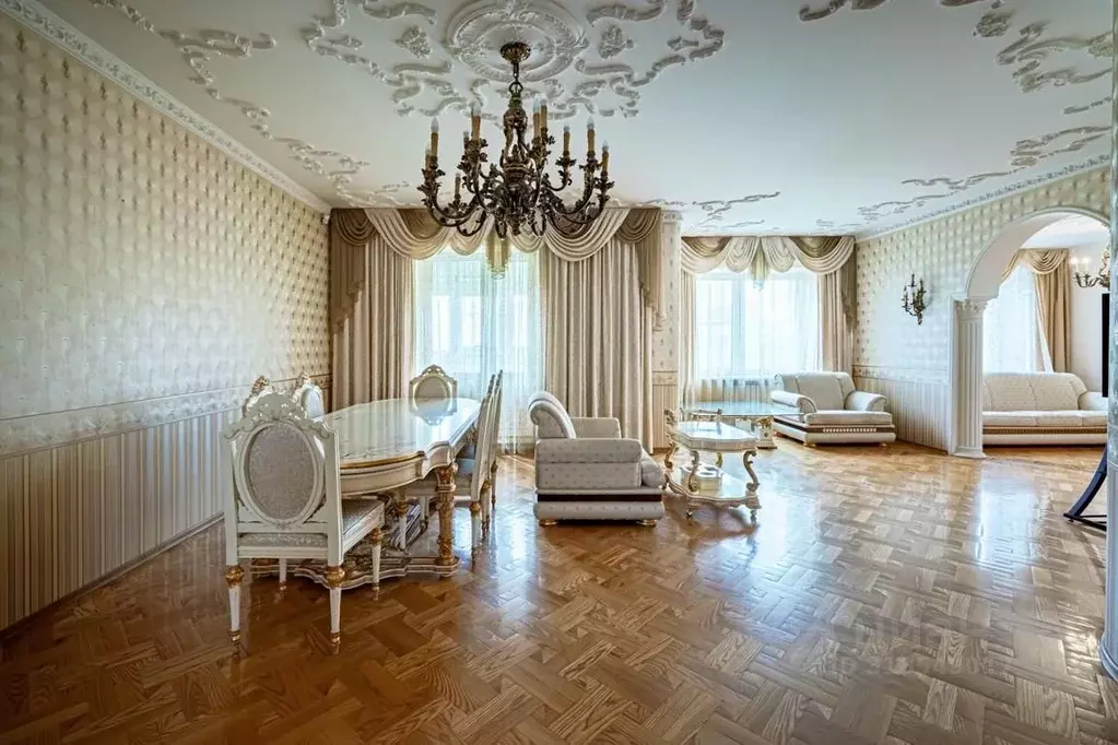 4-к кв. Москва ул. Красная Пресня, 7 (219.0 м) - Фото 1