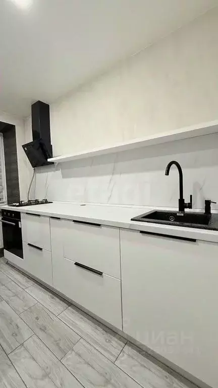 1-к кв. Иркутская область, Ангарск 11-й мкр, 18 (30.0 м) - Фото 1