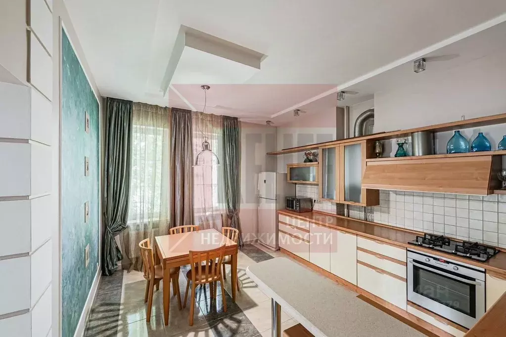 2-к кв. Калининградская область, Светлогорск пер. Гагарина, 3 (69.9 м) - Фото 2