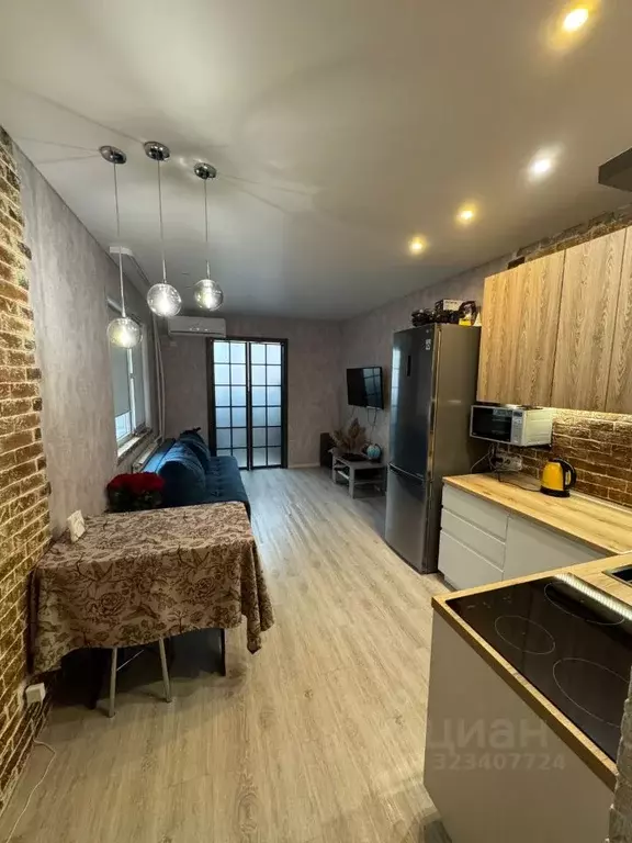 1-к кв. Оренбургская область, Оренбург Салмышская ул., 65 (40.0 м) - Фото 1