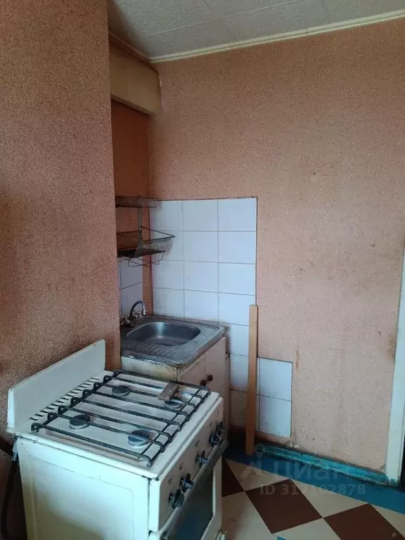 4-к кв. Омская область, Омск ул. Котельникова, 2 (61.0 м) - Фото 0
