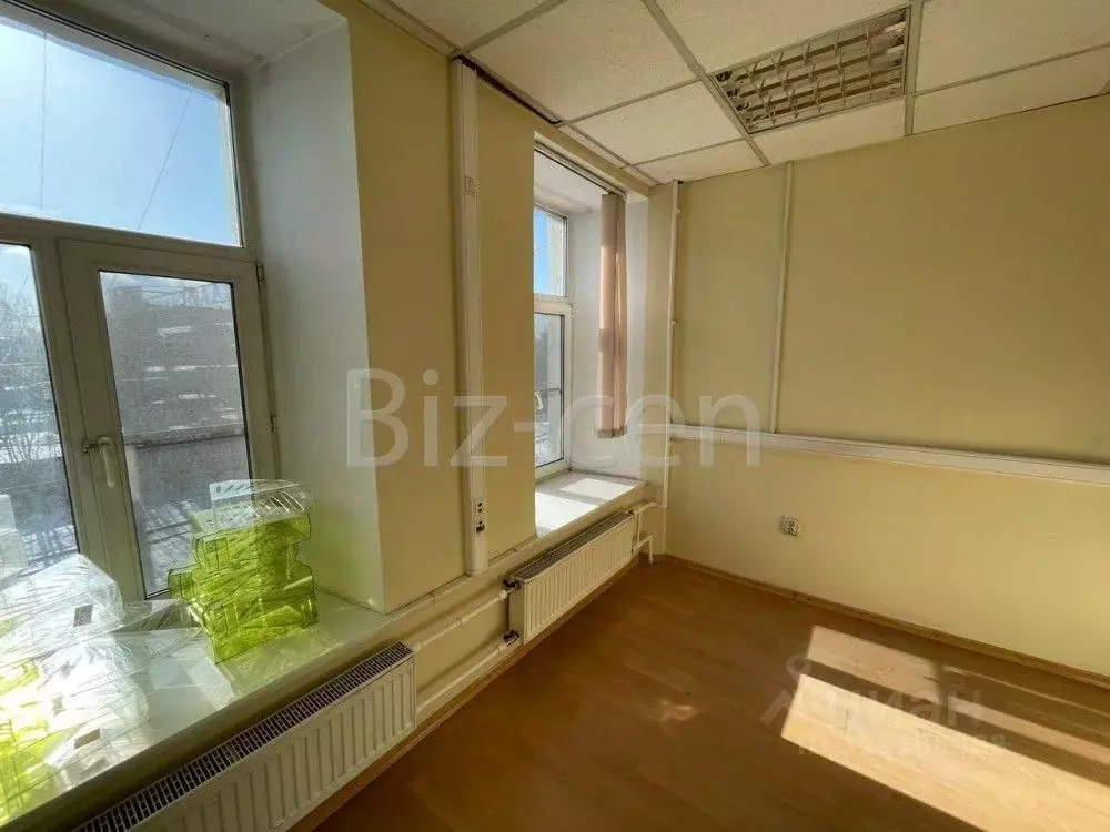 Офис в Санкт-Петербург Чугунная ул., 20 (150 м) - Фото 1