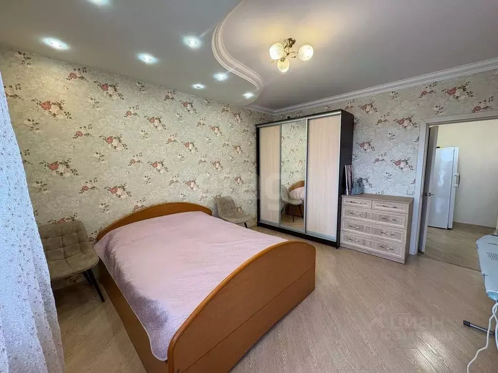 2-к кв. Калужская область, Обнинск ул. Курчатова, 27/1 (63.0 м) - Фото 0