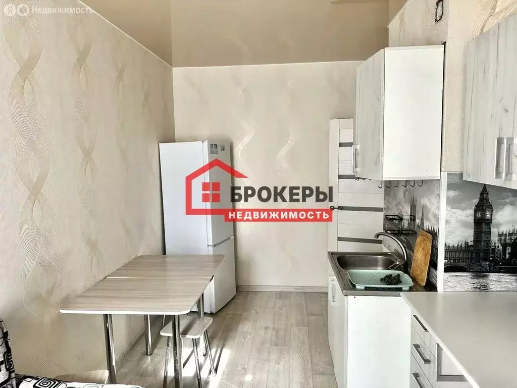 1-комнатная квартира: Севастополь, Античный проспект, 12А (50 м) - Фото 1