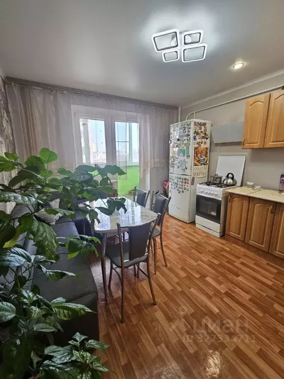 2-к кв. Курская область, Курск ул. Бойцов 9-й Дивизии, 181Б (63.0 м) - Фото 1