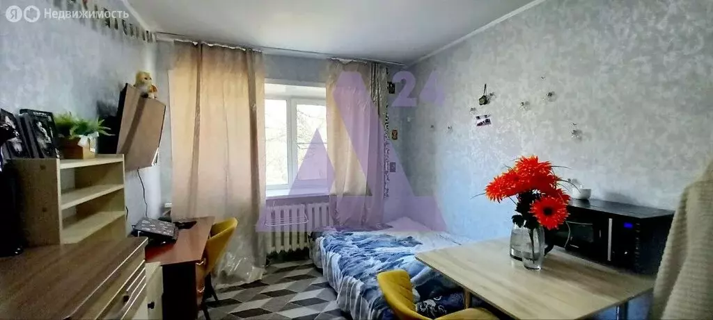 1к в 5-комнатной квартире (12 м) - Фото 1