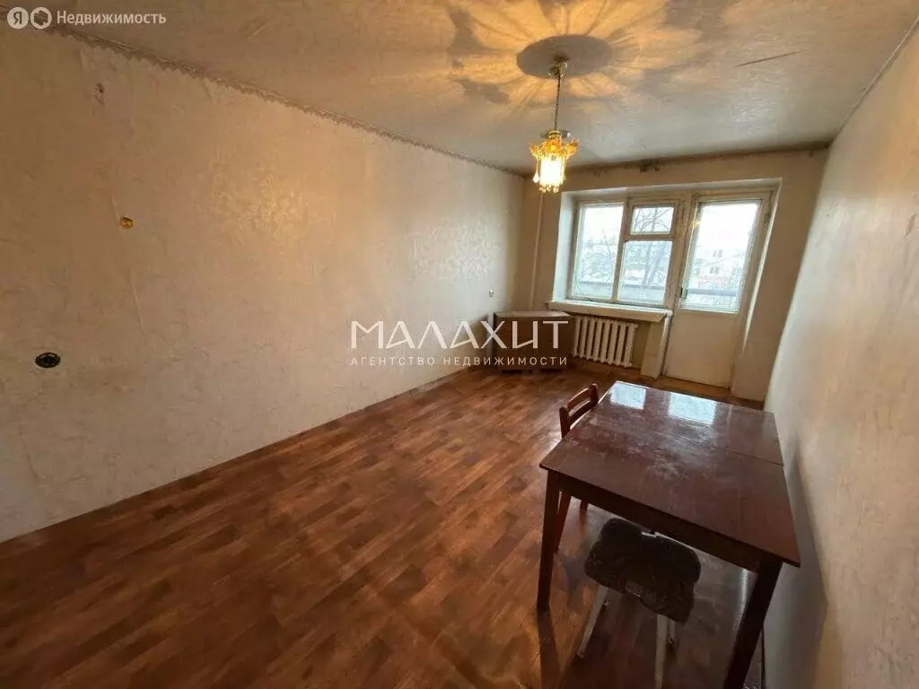 3-комнатная квартира: Кинель, Заводская улица, 5 (57 м) - Фото 1