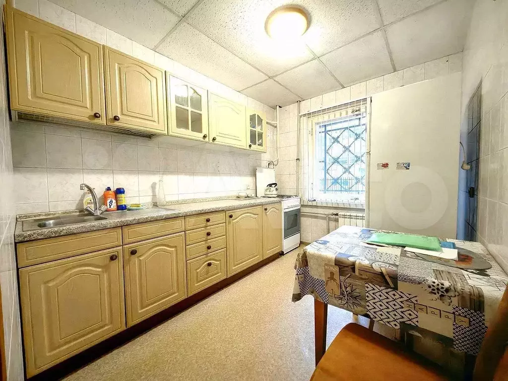 2-к. квартира, 50 м, 1/9 эт. - Фото 0