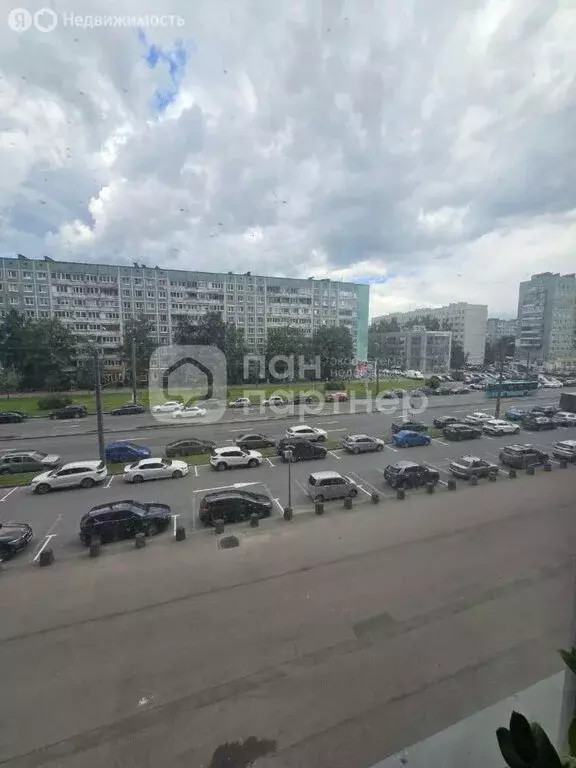 3-комнатная квартира: Санкт-Петербург, проспект Просвещения, 15 (93 м) - Фото 2