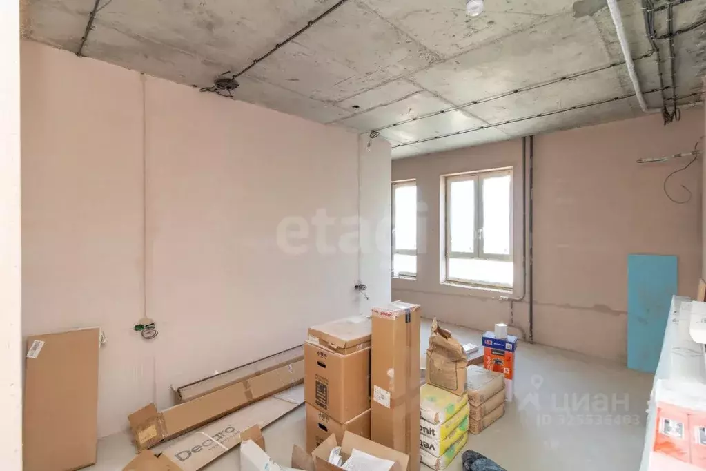 1-к кв. Тюменская область, Тюмень ул. Пожарных и Спасателей, 5 (71.2 ... - Фото 0