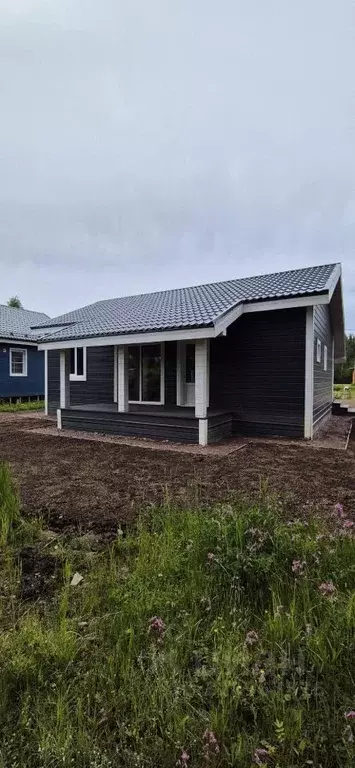 Дом в Ленинградская область, Выборгский район, Рощинское городское ... - Фото 0