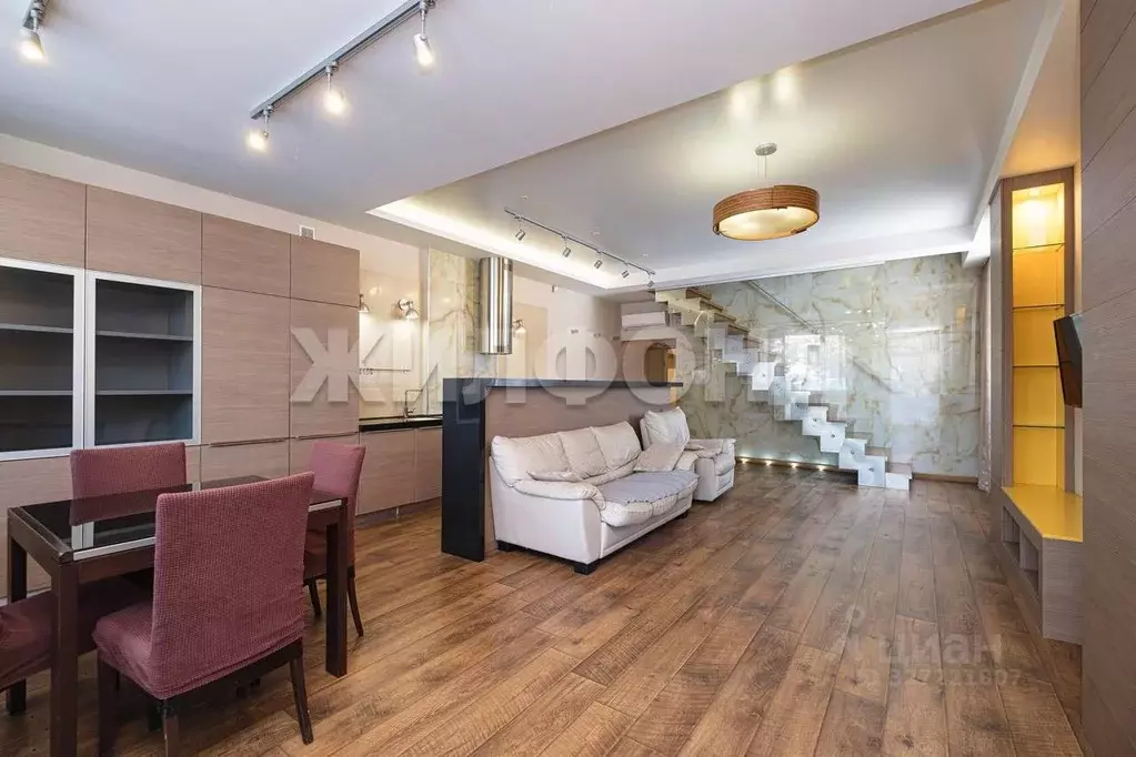 Таунхаус в Новосибирская область, Новосибирский район, Мочищенский ... - Фото 2