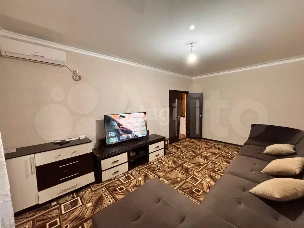 1-к. квартира, 43,1 м, 5/9 эт. - Фото 1