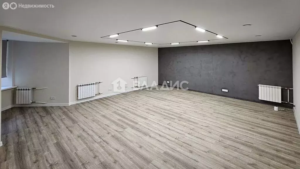 Офис (61.5 м) - Фото 1