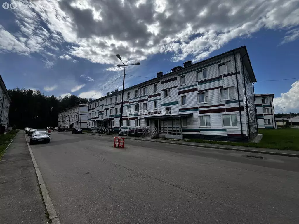 1-комнатная квартира: посёлок городского типа Запрудня, Приозёрная ... - Фото 0