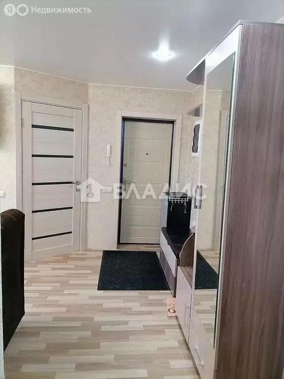 3-комнатная квартира: Улан-Удэ, Ермаковская улица, 41 (56.4 м) - Фото 1