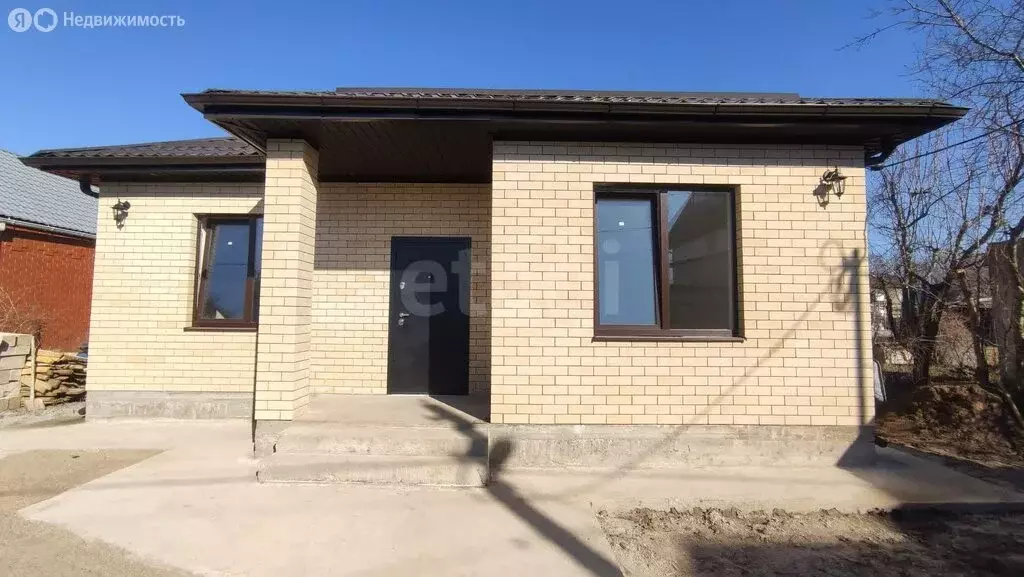 Дом в деревня Белая, СНТ Чайка (400 м) - Фото 1