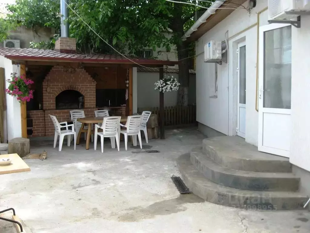 Дом в Крым, Евпатория ул. Просмушкиных, 9 (85 м) - Фото 1