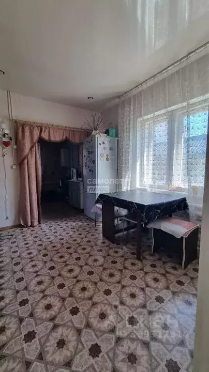 Дом в Алтайский край, Алтайский район, с. Старобелокуриха Октябрьская ... - Фото 1