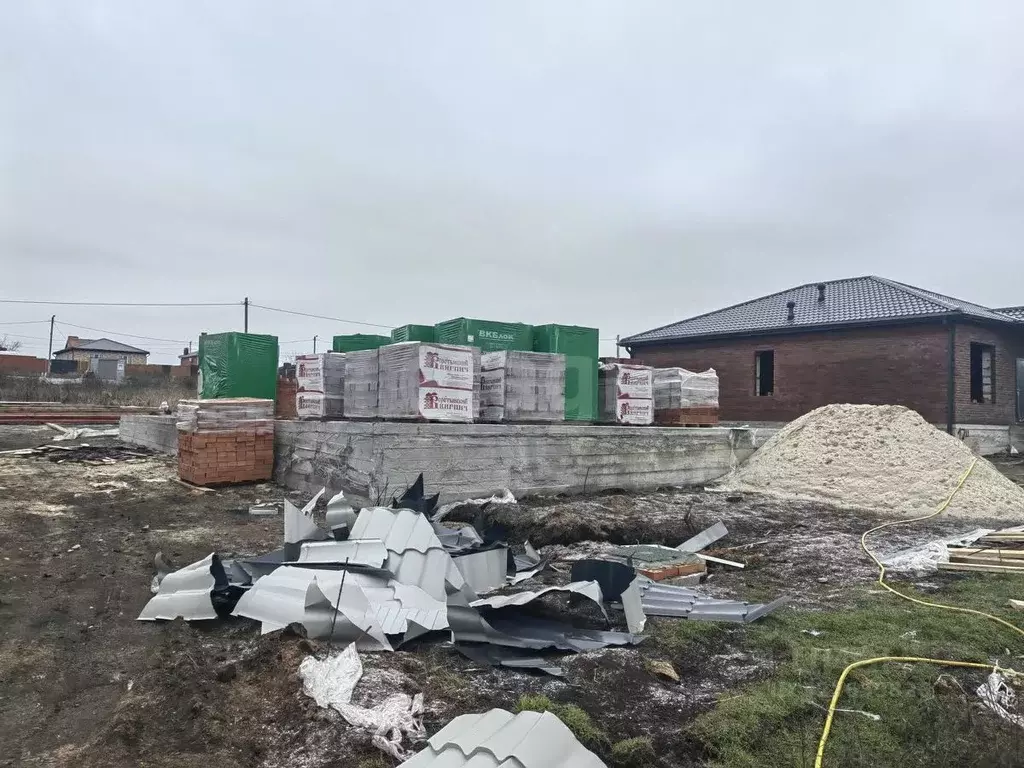 Дом в Ростовская область, Аксайский район, Рассветовское с/пос, пос. ... - Фото 1