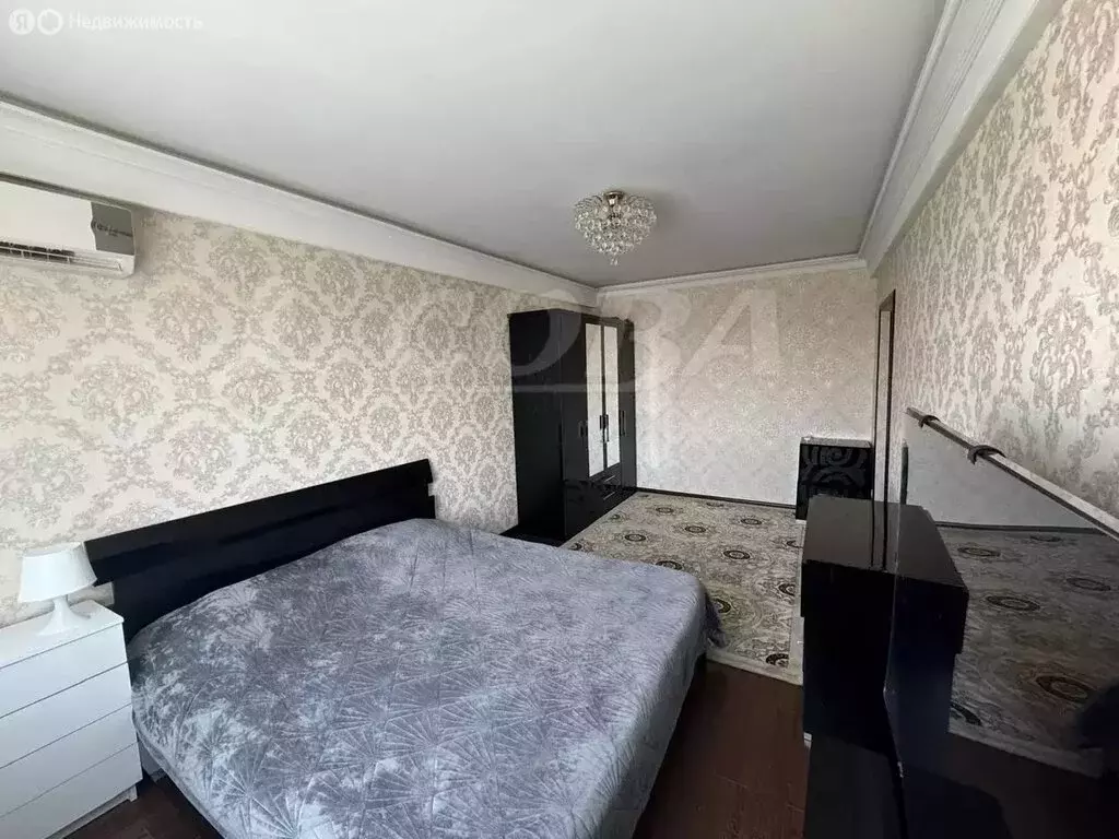 2-комнатная квартира: Махачкала, улица Дахадаева, 105 (50 м) - Фото 1