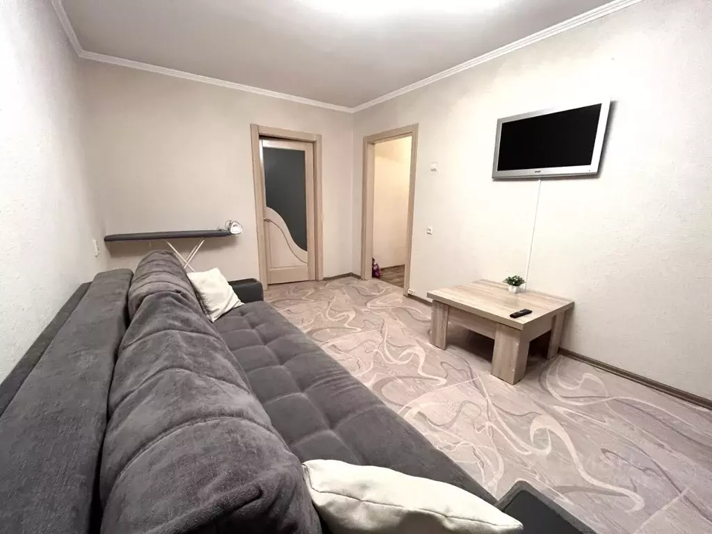 2-к кв. Красноярский край, Зеленогорск ул. Строителей, 27 (45.0 м) - Фото 0