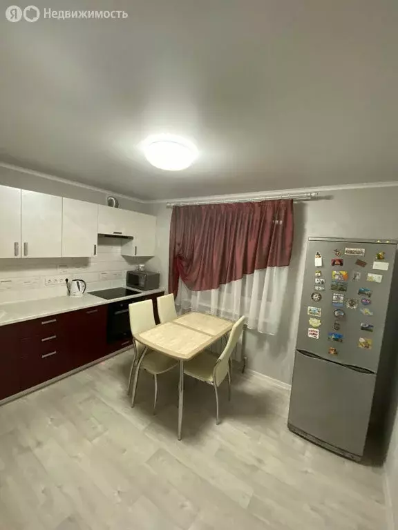 2-комнатная квартира: Саратов, Миллеровская улица, 13 (51.2 м) - Фото 1