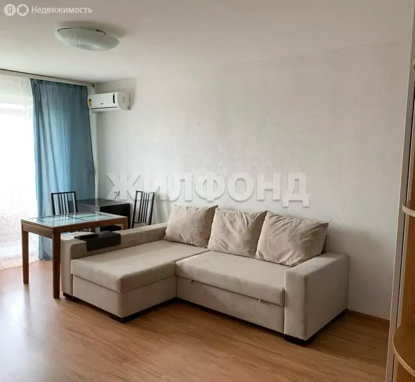 1-комнатная квартира: Новосибирск, улица Кирова, 110 (32.9 м) - Фото 0