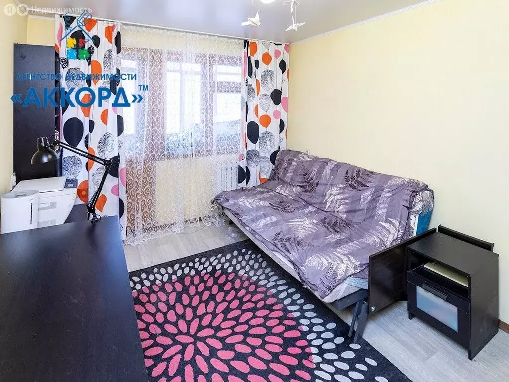 3-комнатная квартира: Барнаул, проспект Строителей, 35 (54.6 м) - Фото 1