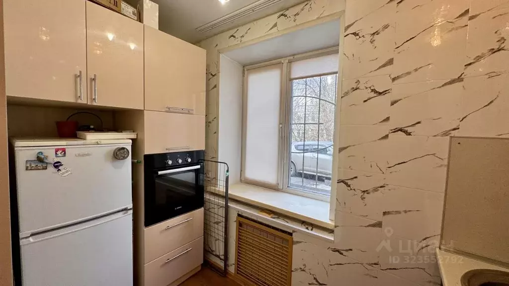 2-к кв. Новосибирская область, Новосибирск ул. Бурденко, 53 (32.0 м) - Фото 2