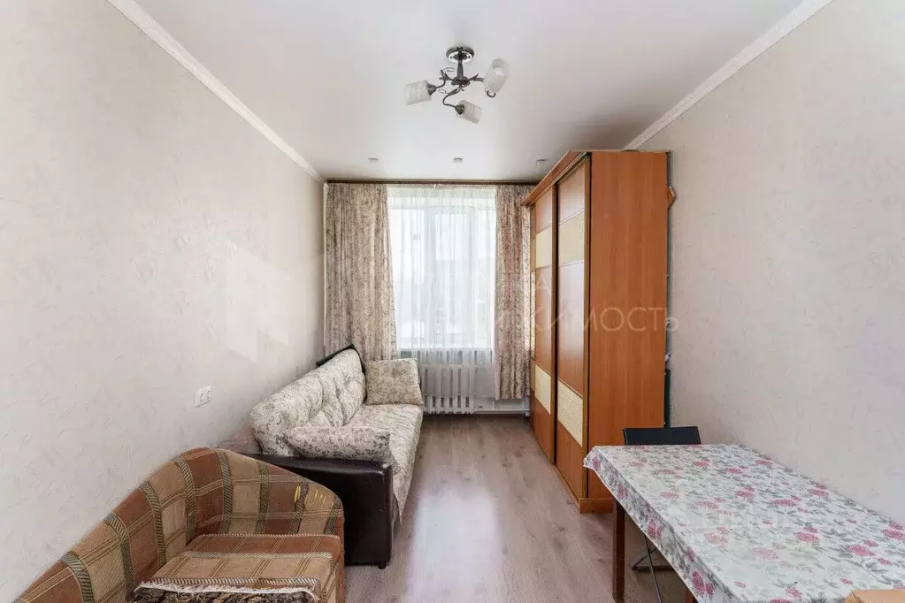 Студия Тюменская область, Тюмень ул. Калинина, 2 (18.0 м) - Фото 1