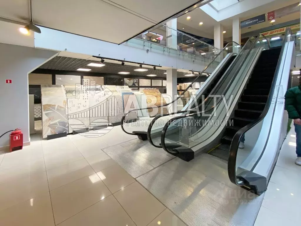 Помещение свободного назначения в Москва Рябиновая ул., 41к1 (1235 м) - Фото 2