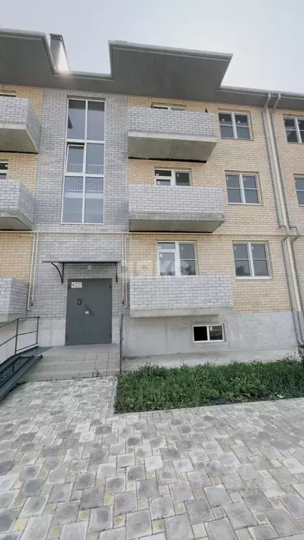 1-к кв. Краснодарский край, Кореновск ул. Таманская, 3к2 (35.2 м) - Фото 0
