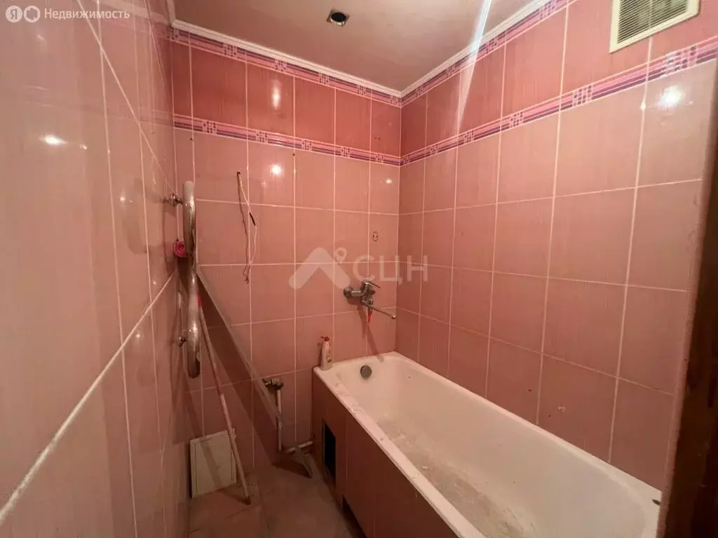 3-комнатная квартира: Саров, улица Академика Харитона, 2 (62.2 м) - Фото 1