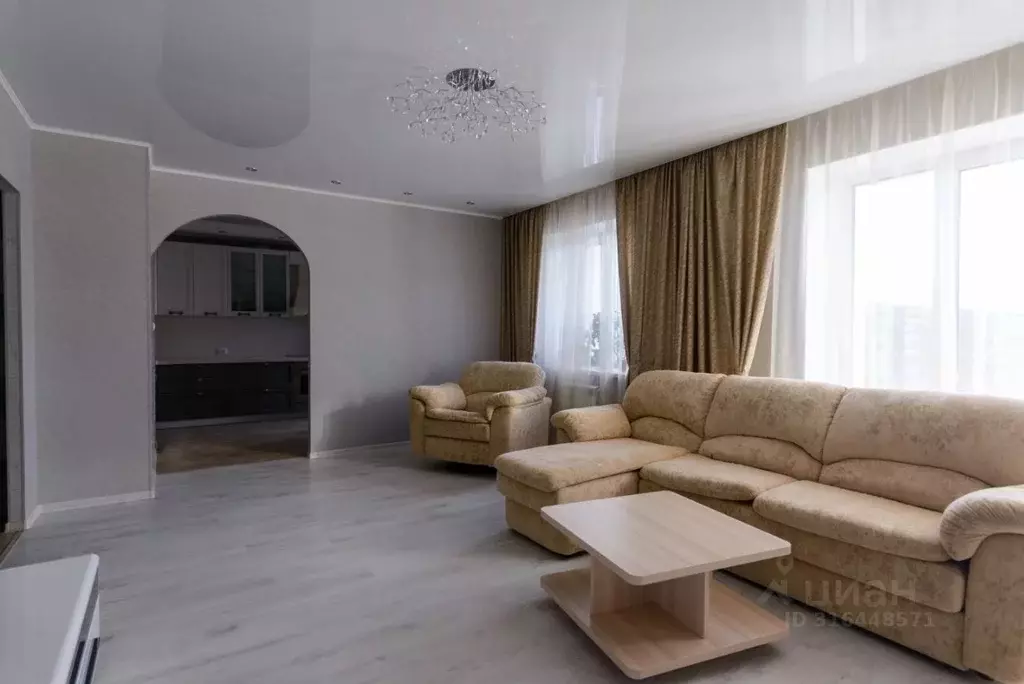 3-к кв. Коми, Сыктывкар просп. Бумажников, 50 (88.4 м) - Фото 0