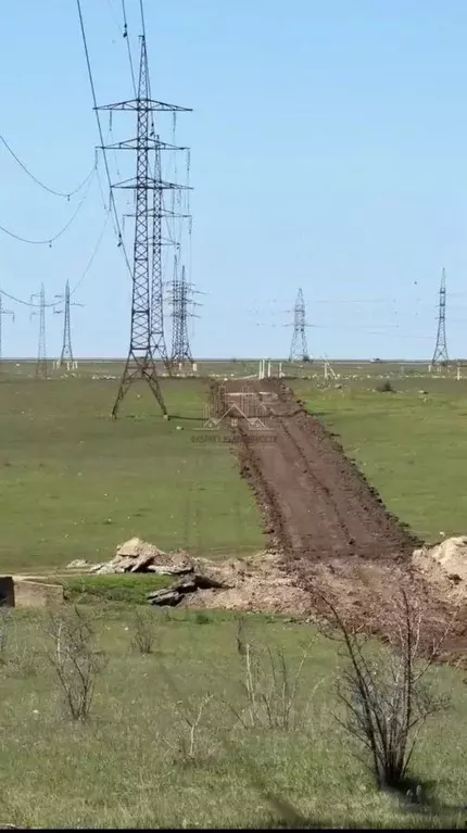 Участок в Крым, Симферопольский район, с. Мирное ул. Новоселов, 80 ... - Фото 2