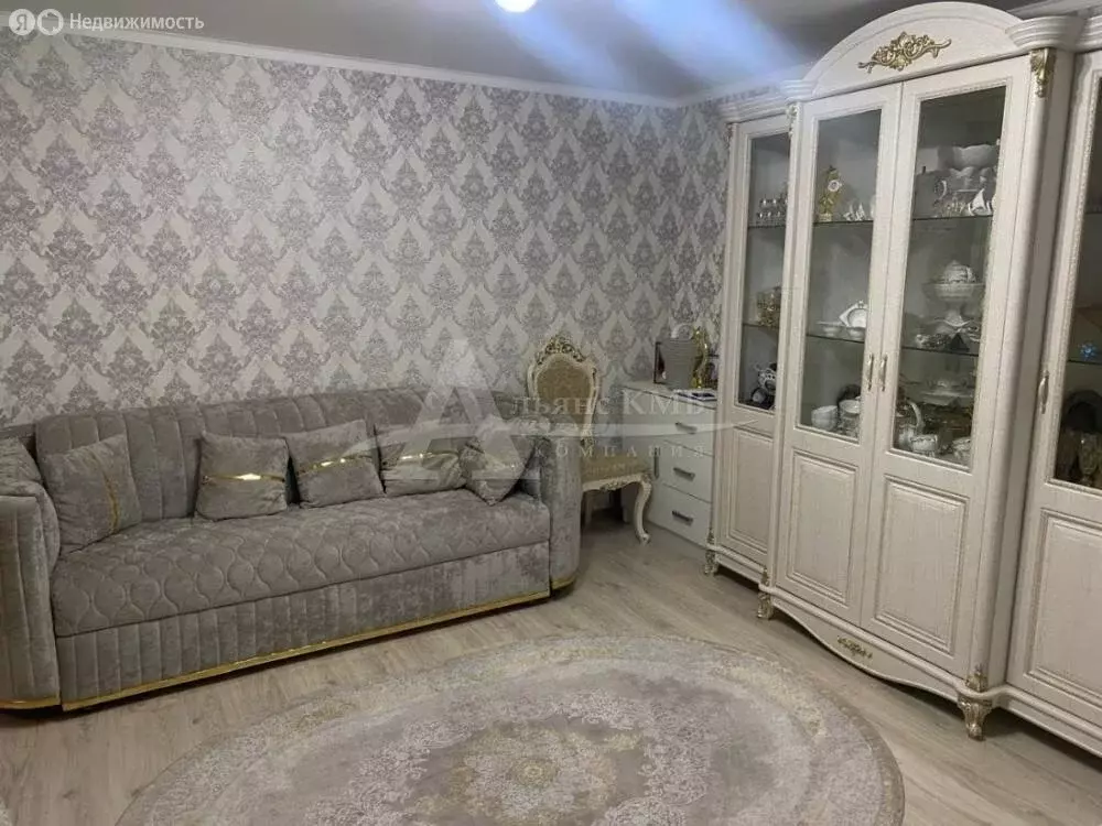 Дом в Ставропольский край, Изобильненский муниципальный округ, станица ... - Фото 0
