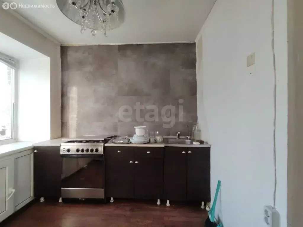 2-комнатная квартира: Тюмень, улица Орджоникидзе, 4 (41.4 м) - Фото 1