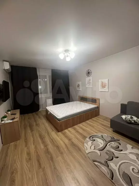 1-к. квартира, 37 м, 4/15 эт. - Фото 0