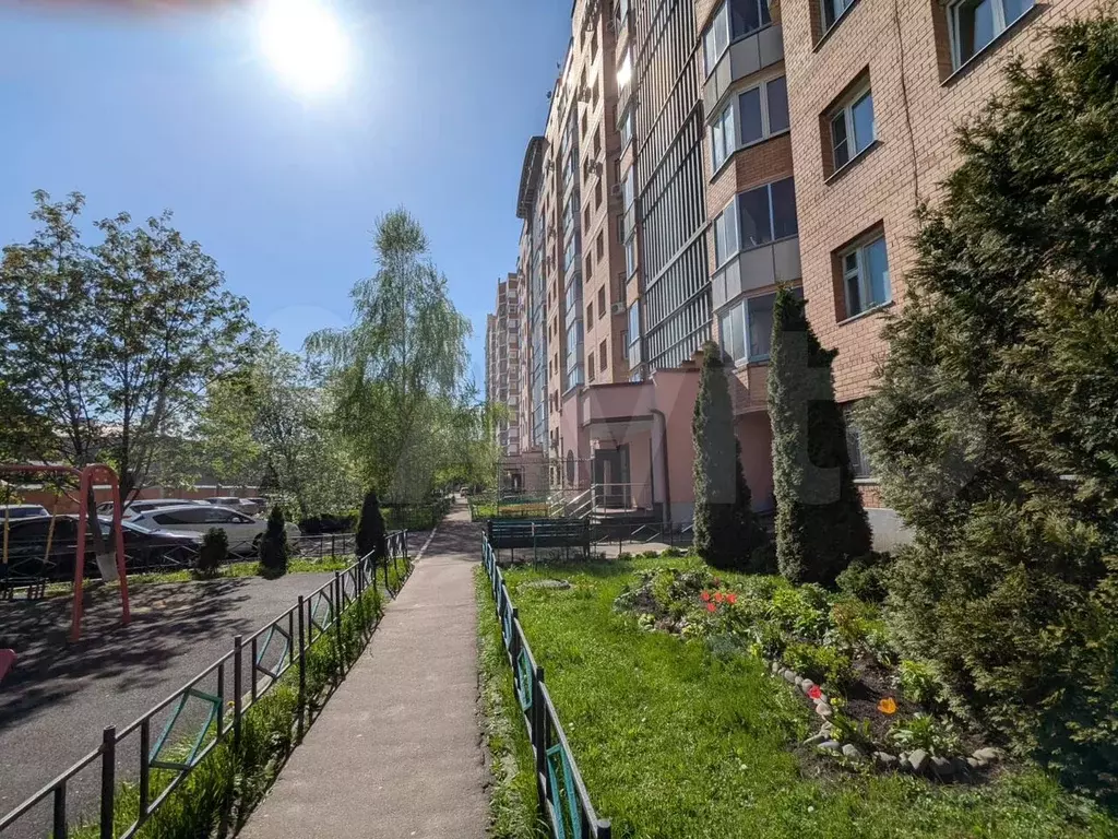 3-к. квартира, 90 м, 8/10 эт. - Фото 0