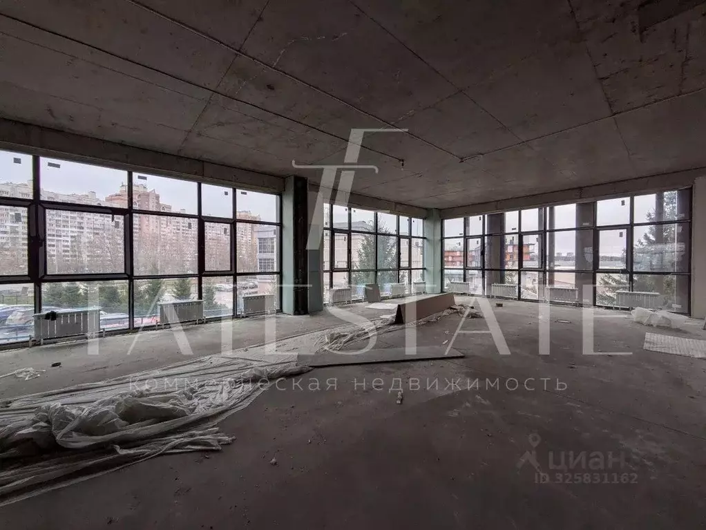 Помещение свободного назначения в Татарстан, Казань просп. Победы, 87А ... - Фото 1