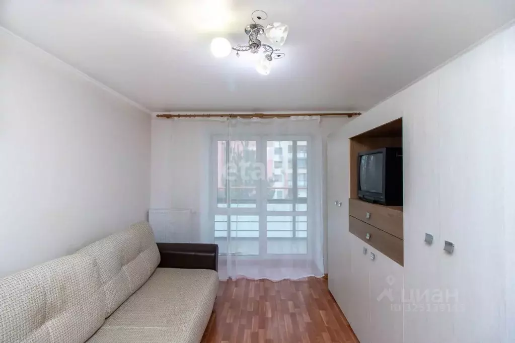 1-к кв. Тюменская область, Тюмень ул. Ю.-Р.Г. Эрвье, 24к4 (42.0 м) - Фото 2